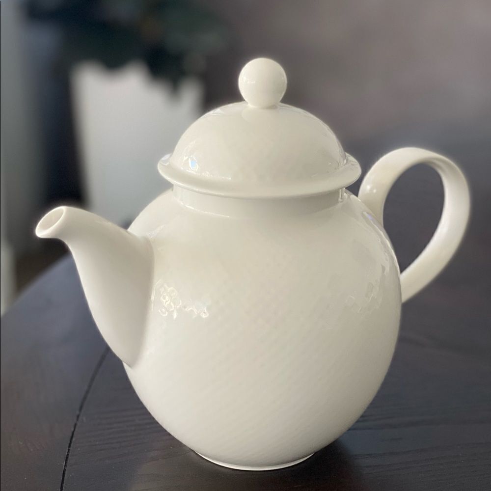 Villeroy and Boch Vintage TIPO White Tea Coffee Pot and Lid Germany - Picture 1 of 7